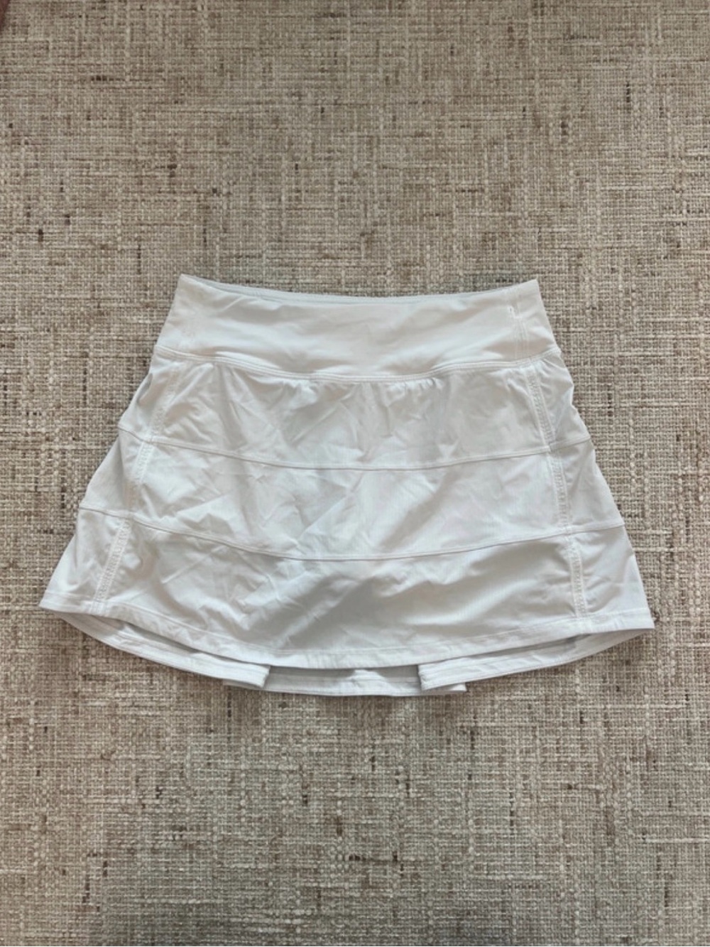 Lululemon White Women’s Athletic Skort - Classic Performance